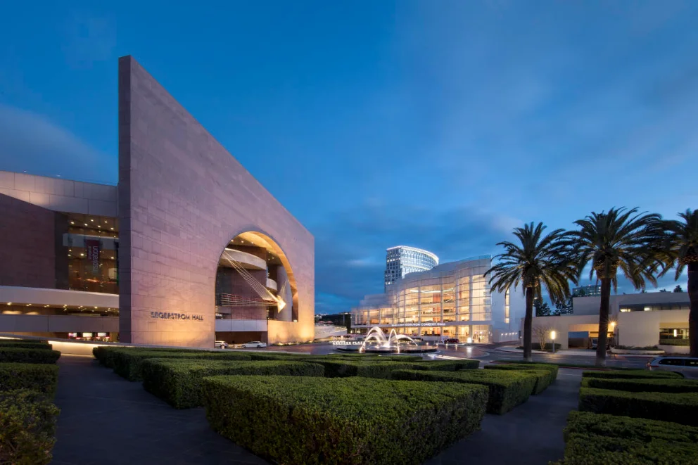 Dentist near Costa Mesa