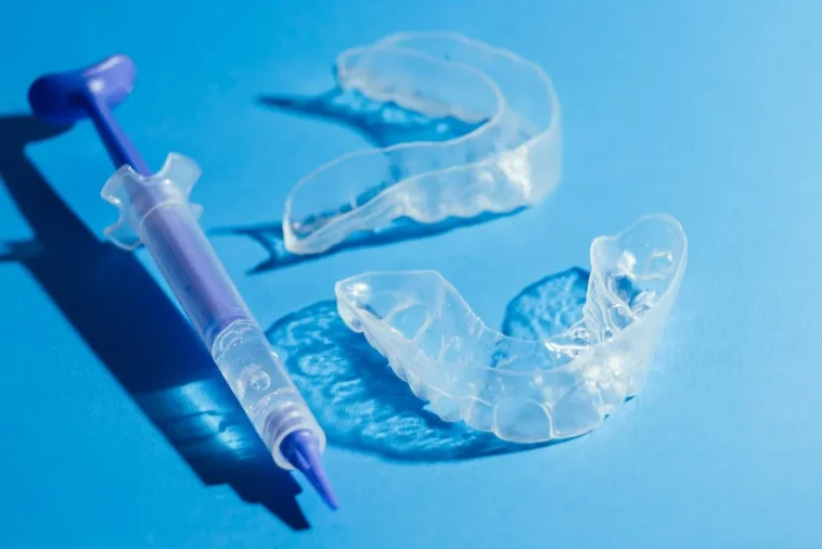 Custom-fit KöR-Seal whitening trays